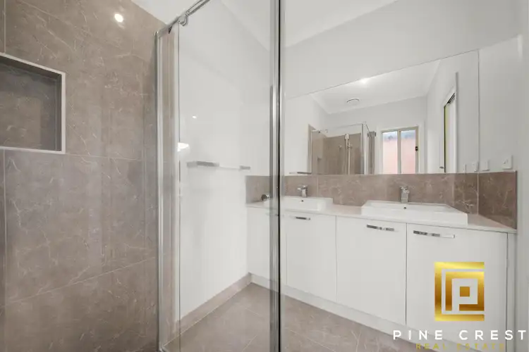Fifth view of Homely house listing, 24 Solitaire Way, Wallan VIC 3756