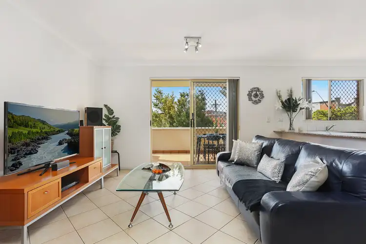 1/437 Forest Road, Bexley NSW 2207