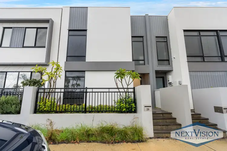 29 Livorno Boulevard, Piara Waters WA 6112