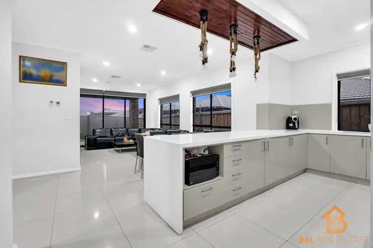 Third view of Homely house listing, 11 Botany Circuit, Tarneit VIC 3029