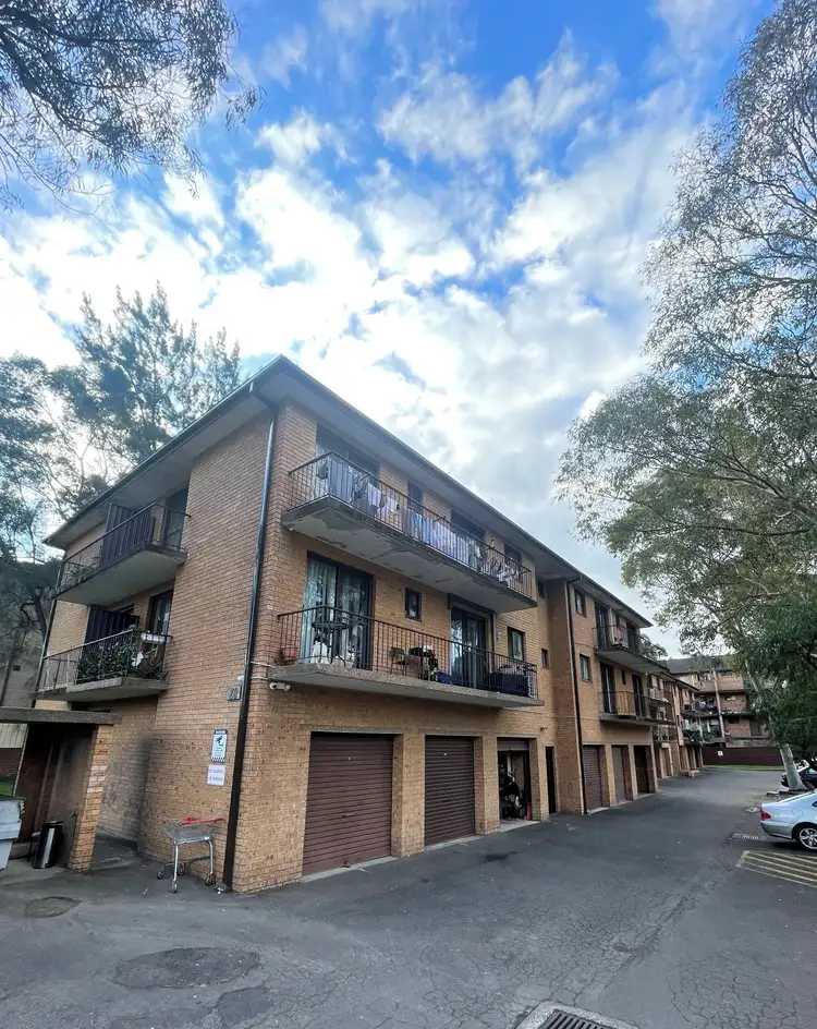 28 Luxford Road