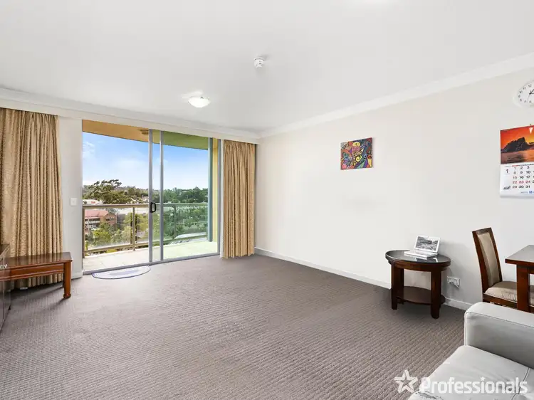 610/14-16 Carol Avenue, Springwood QLD 4127