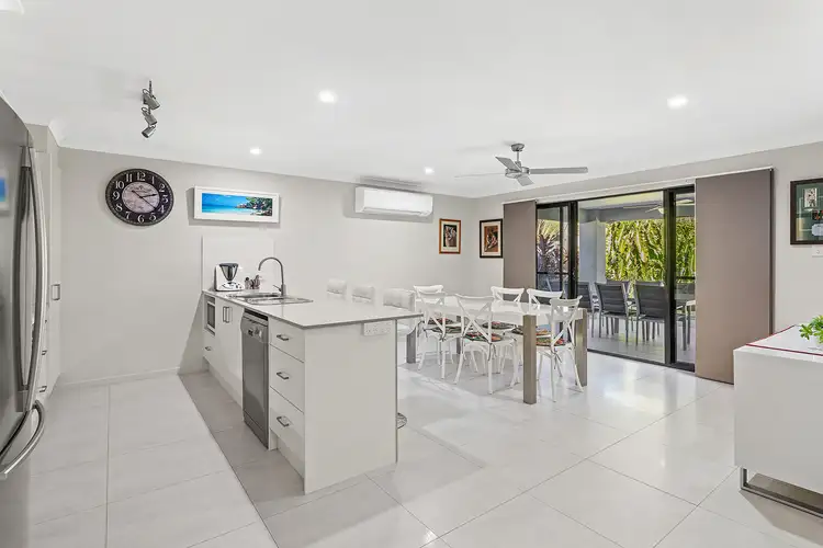 40 Twin Creek Court, Cannonvale QLD 4802