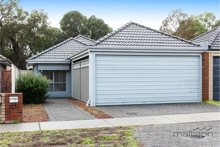 32 Verdant Crescent, Seville Grove WA 6112