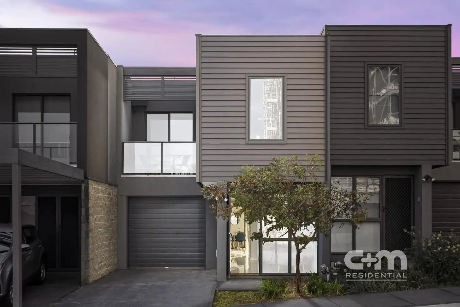 Main view of Homely townhouse listing, 21 Bailey Crescent, Oak Park VIC 3046