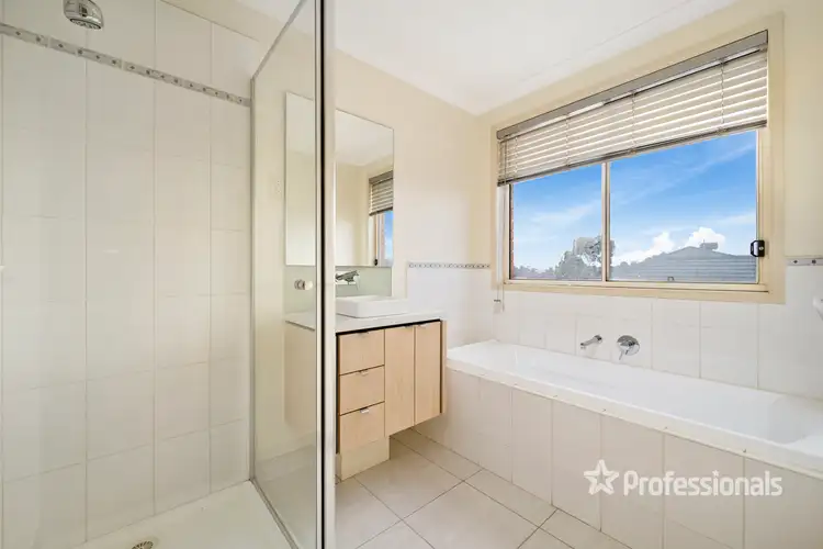 Sixth view of Homely house listing, 7 Peregrine Court, Tarneit VIC 3029