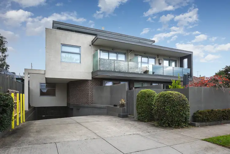 2/170 East Boundary Road, Bentleigh East VIC 3165