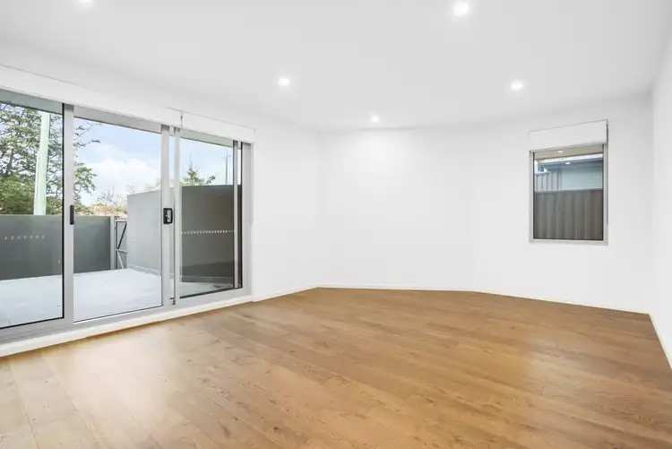 Sixth view of Homely apartment listing, 2/170 East Boundary Road, Bentleigh East VIC 3165