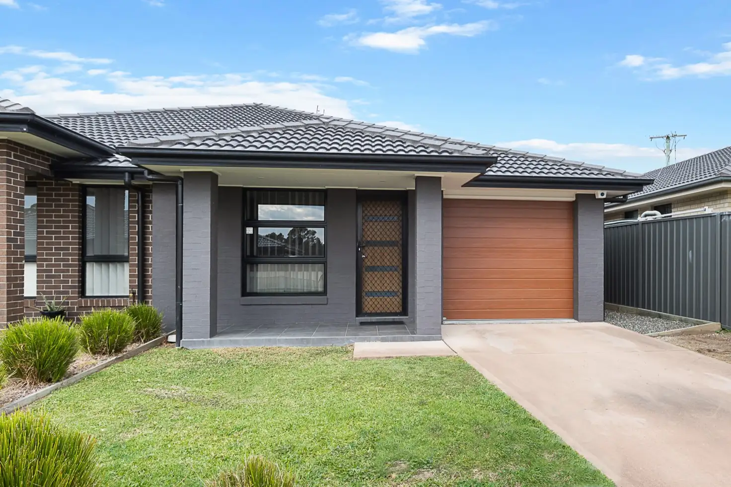 Main view of Homely semi-detached listing, 2/3 Alpine Avenue, Cessnock NSW 2325