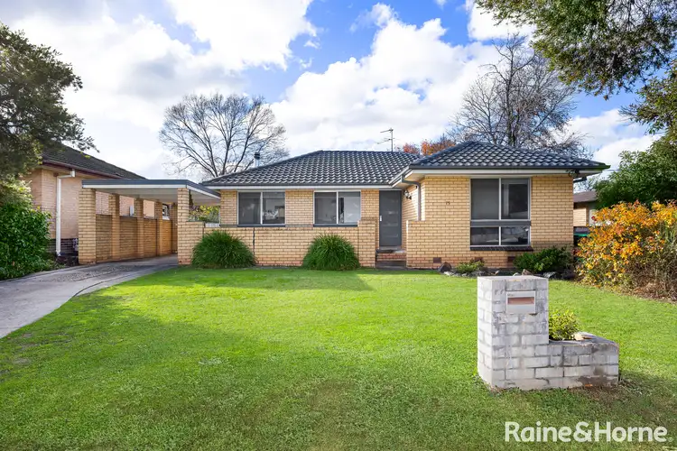 Main view of Homely house listing, 15 Cooinbil Crescent, Kooringal NSW 2650