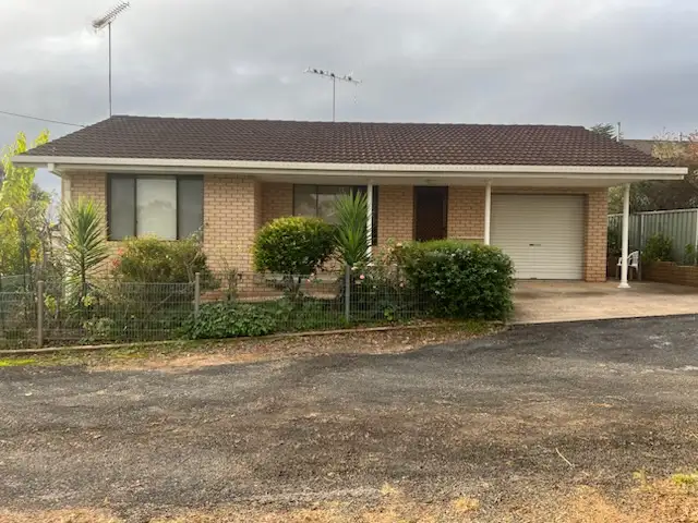 1C Karinya Street, Cowra NSW 2794