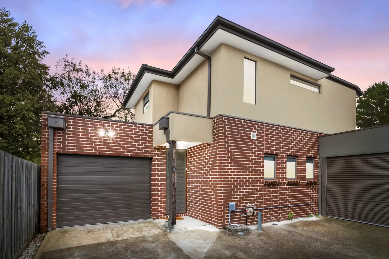 Main view of Homely townhouse listing, 5A Emu Parade, Jacana VIC 3047