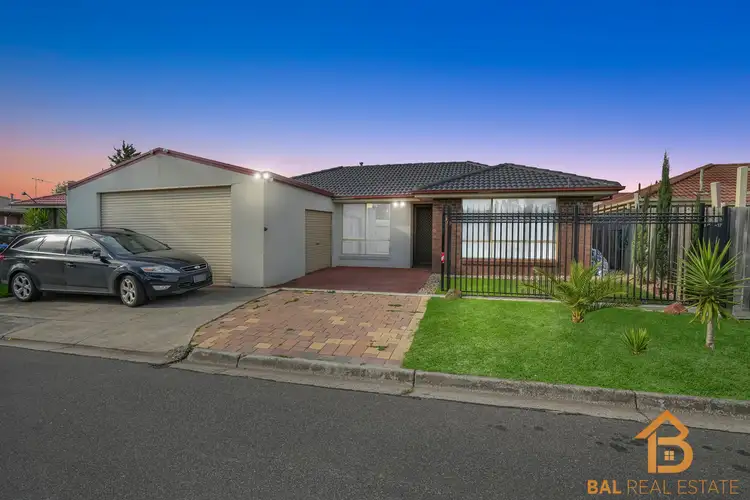 Second view of Homely house listing, 2/17 Cassowary Avenue, Werribee VIC 3030