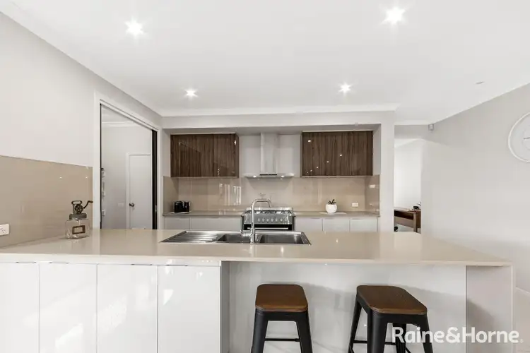 Fourth view of Homely house listing, 39 Twain Way, Fraser Rise VIC 3336
