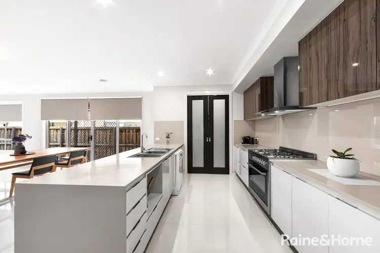 Fifth view of Homely house listing, 39 Twain Way, Fraser Rise VIC 3336