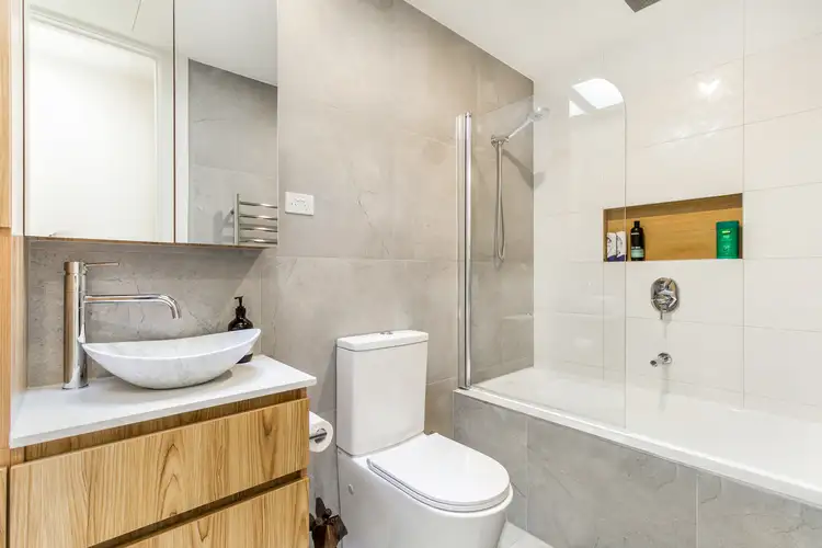 Fifth view of Homely apartment listing, 205/25 Rothschild Street, Glen Huntly VIC 3163