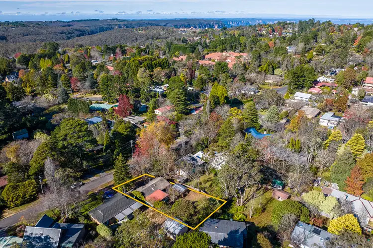 Second view of Homely house listing, 5 Gladstone Road, Leura NSW 2780