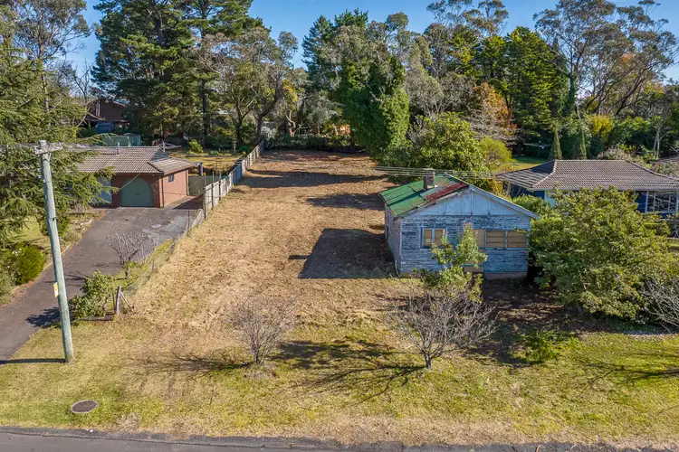 Fifth view of Homely house listing, 10 Third Avenue, Katoomba NSW 2780
