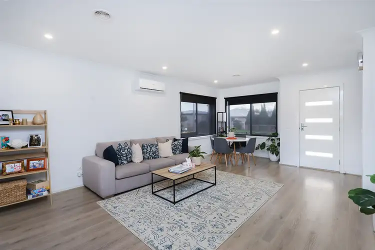 Sixth view of Homely unit listing, 1/6 Verbena Grove, Wendouree VIC 3355