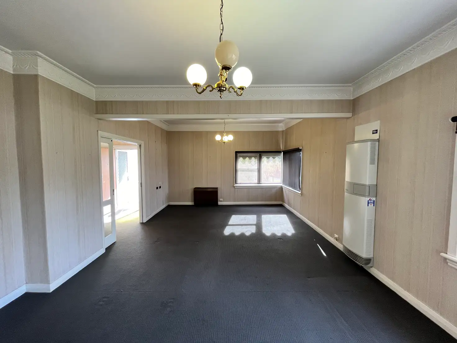 Main view of Homely townhouse listing, 1/785 Pemberton Street, Albury NSW 2640