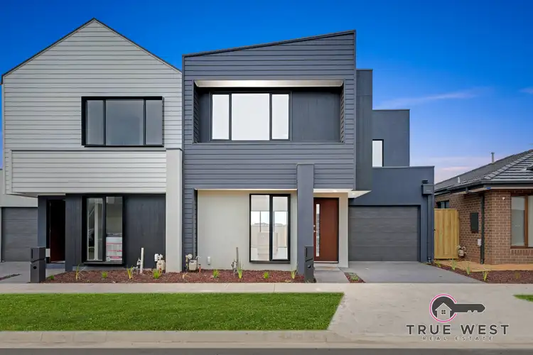 Main view of Homely townhouse listing, 5 Medoc Bvd, Deanside VIC 3336