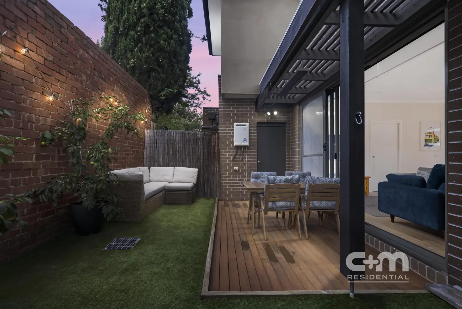 Main view of Homely townhouse listing, 2/21 Margaret Street, Oak Park VIC 3046