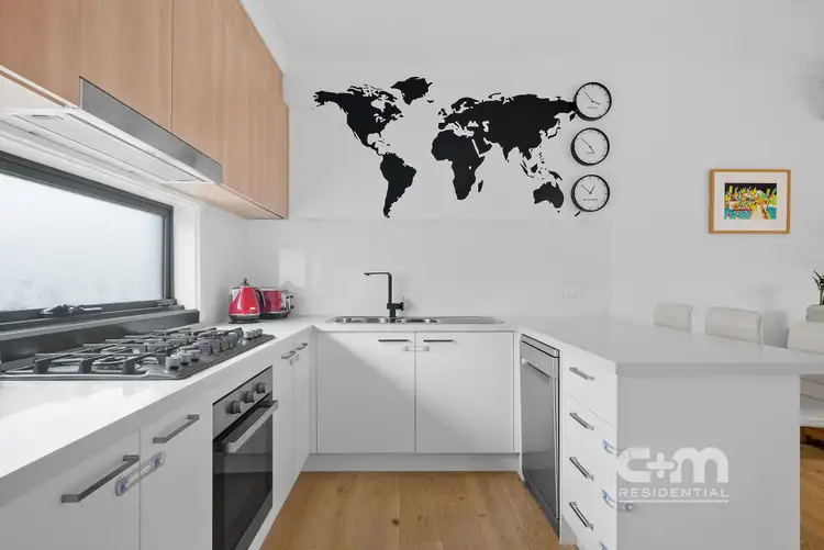 Fifth view of Homely townhouse listing, 2/21 Margaret Street, Oak Park VIC 3046