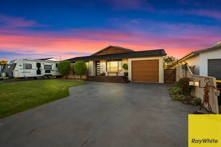 3 Macarthur Drive, St Clair NSW 2759
