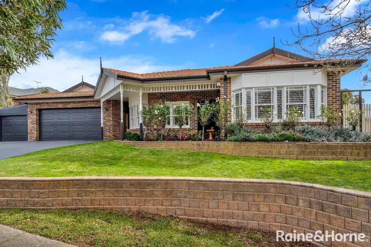 25 Hopbush Avenue, Sunbury VIC 3429