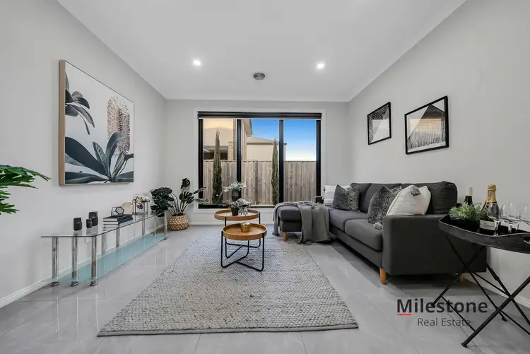 Second view of Homely house listing, 5 Stonemason Road, Clyde North VIC 3978