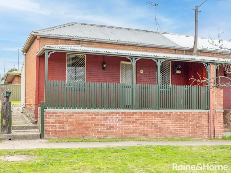61 Seymour Street, Bathurst NSW 2795