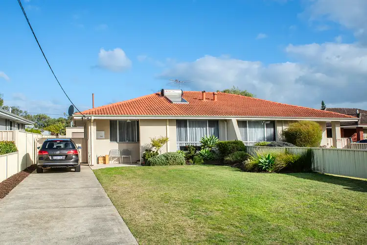 36B Derek Street