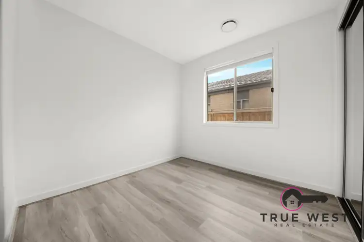 Seventh view of Homely house listing, 25 Lorikeet Circuit, Rockbank VIC 3335