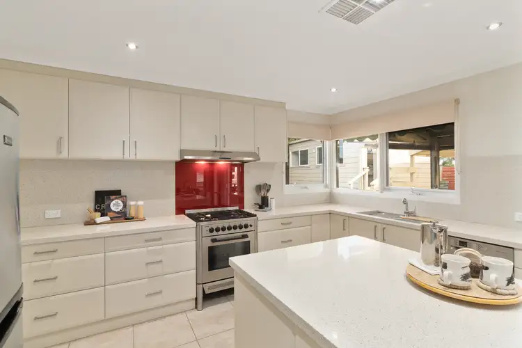 Fifth view of Homely house listing, 5 Casale Court, Frankston VIC 3199