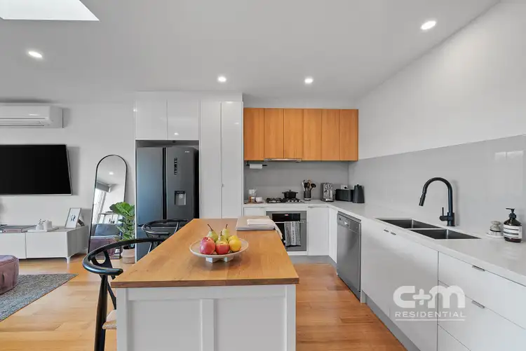 2/8 Murrell Street, Glenroy VIC 3046