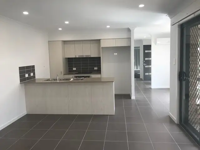 Fourth view of Homely house listing, 8 Daintree Court, Park Ridge QLD 4125
