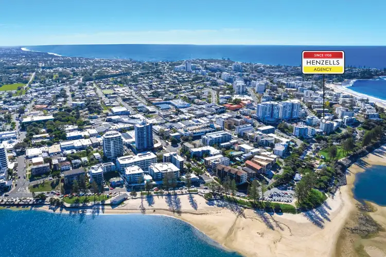 2/10 Esplanade Bulcock Beach, Caloundra QLD 4551