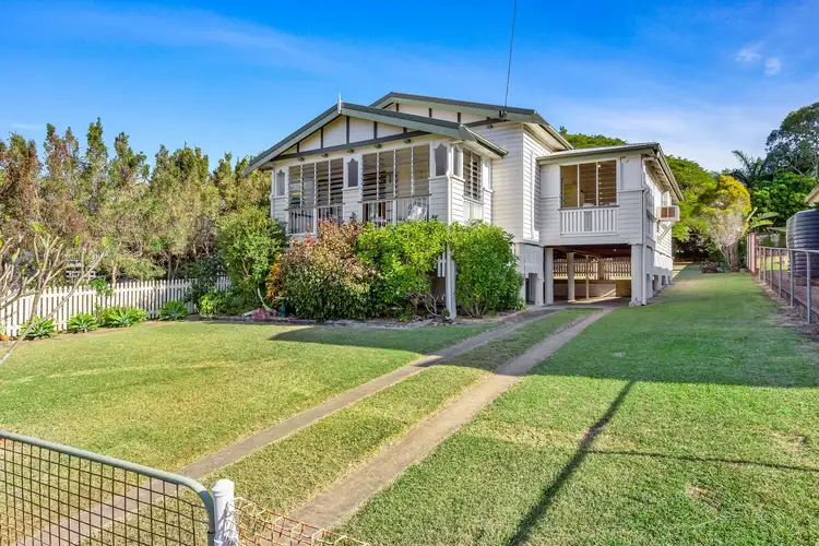 26 West Street, The Range QLD 4700