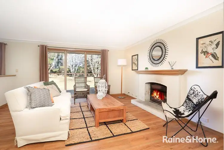 2 Bedford Place, Burradoo NSW 2576