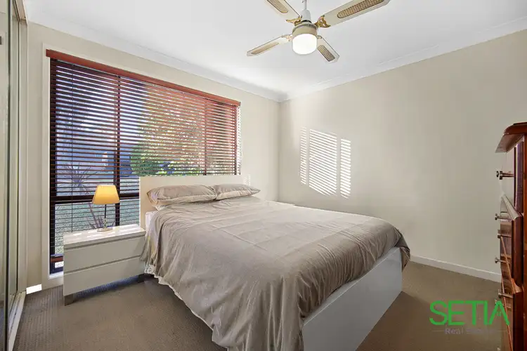 Fifth view of Homely house listing, 18 Hillview Place, Glendenning NSW 2761