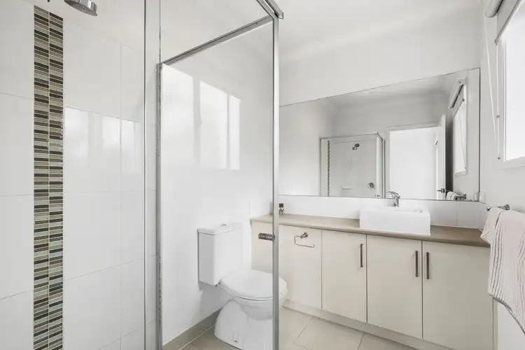Sixth view of Homely house listing, 4 Yeoman Crescent, Leopold VIC 3224