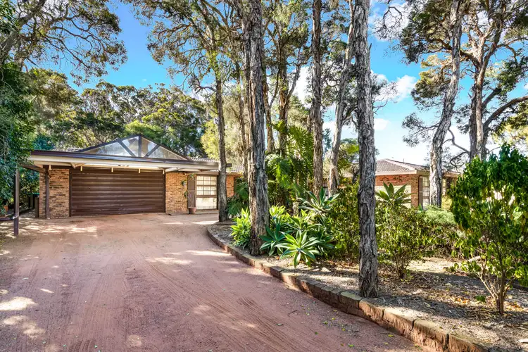 110 Explorers Way, St Clair NSW 2759
