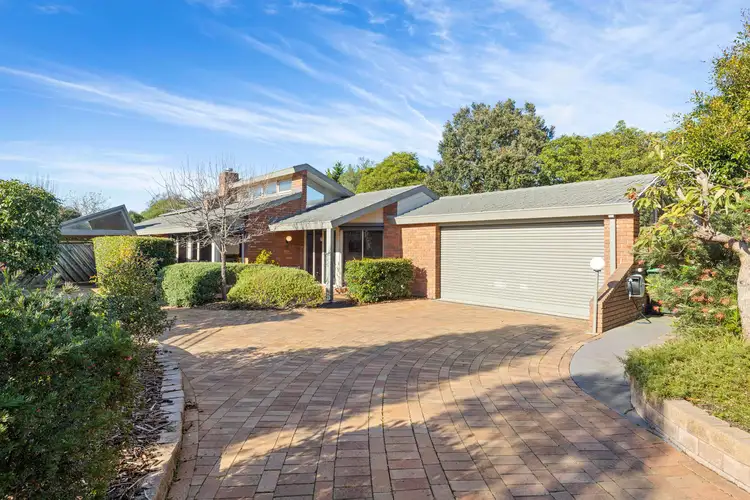 4 Lauren Court, Frankston South VIC 3199