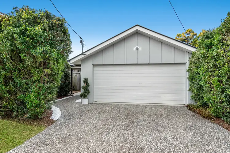 Second view of Homely house listing, 25 Allen Street, Wynnum QLD 4178