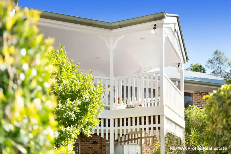 41 Hakea Crescent, Chapel Hill QLD 4069