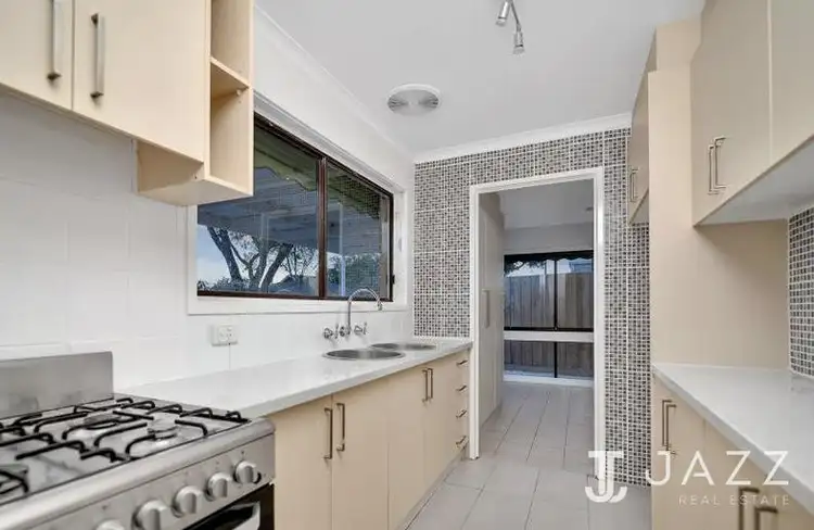 Fifth view of Homely house listing, 30 Cormorant Crescent, Werribee VIC 3030