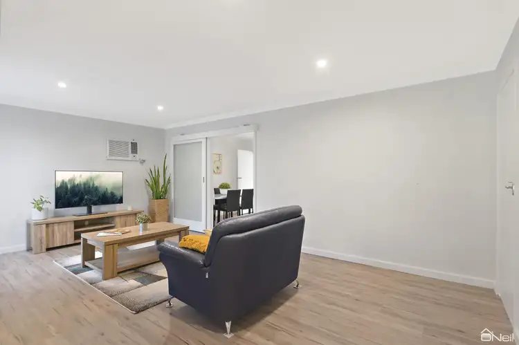 Seventh view of Homely house listing, 4 Cherry Way, Camillo WA 6111
