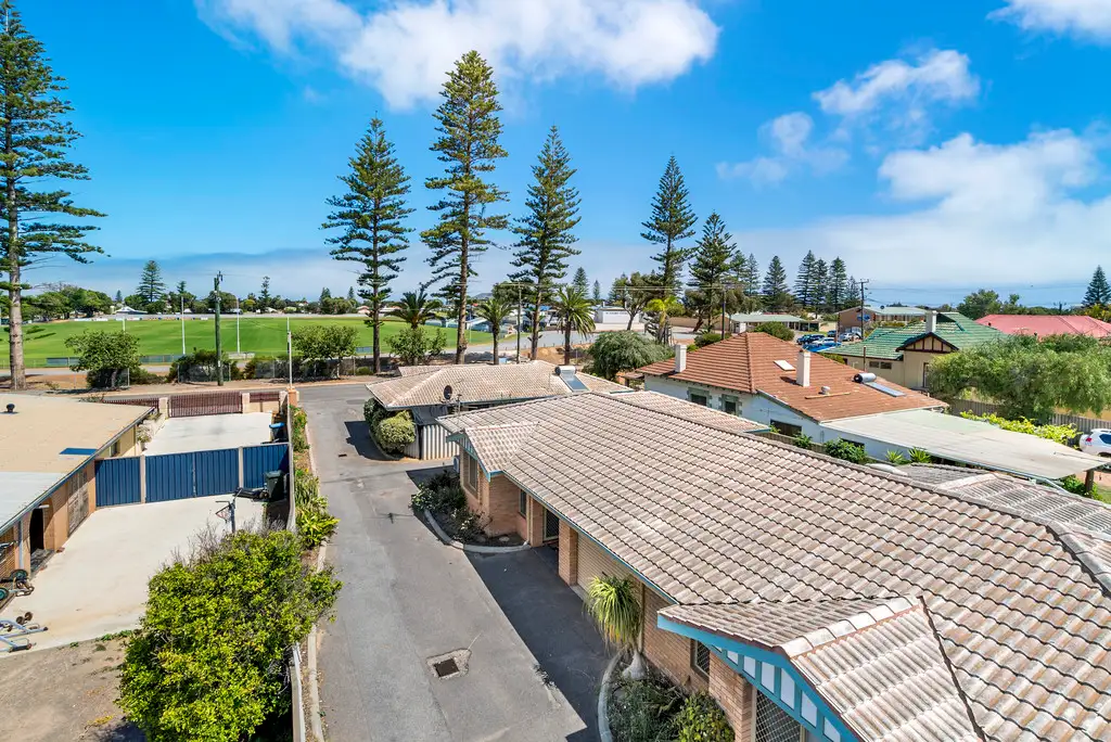Main view of Homely unit listing, 2/160 Augustus Street, Geraldton WA 6530