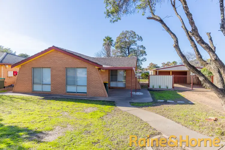 25 Meadowbank Drive, Dubbo NSW 2830