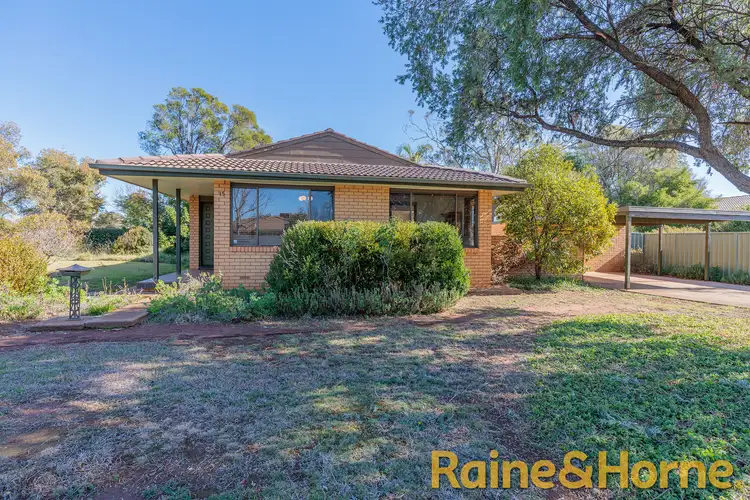 15 Eyre Street, Dubbo NSW 2830